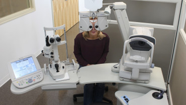 Topcon Introduces a Dual Instrument Tabletop for the IDS-300 Refraction Desk